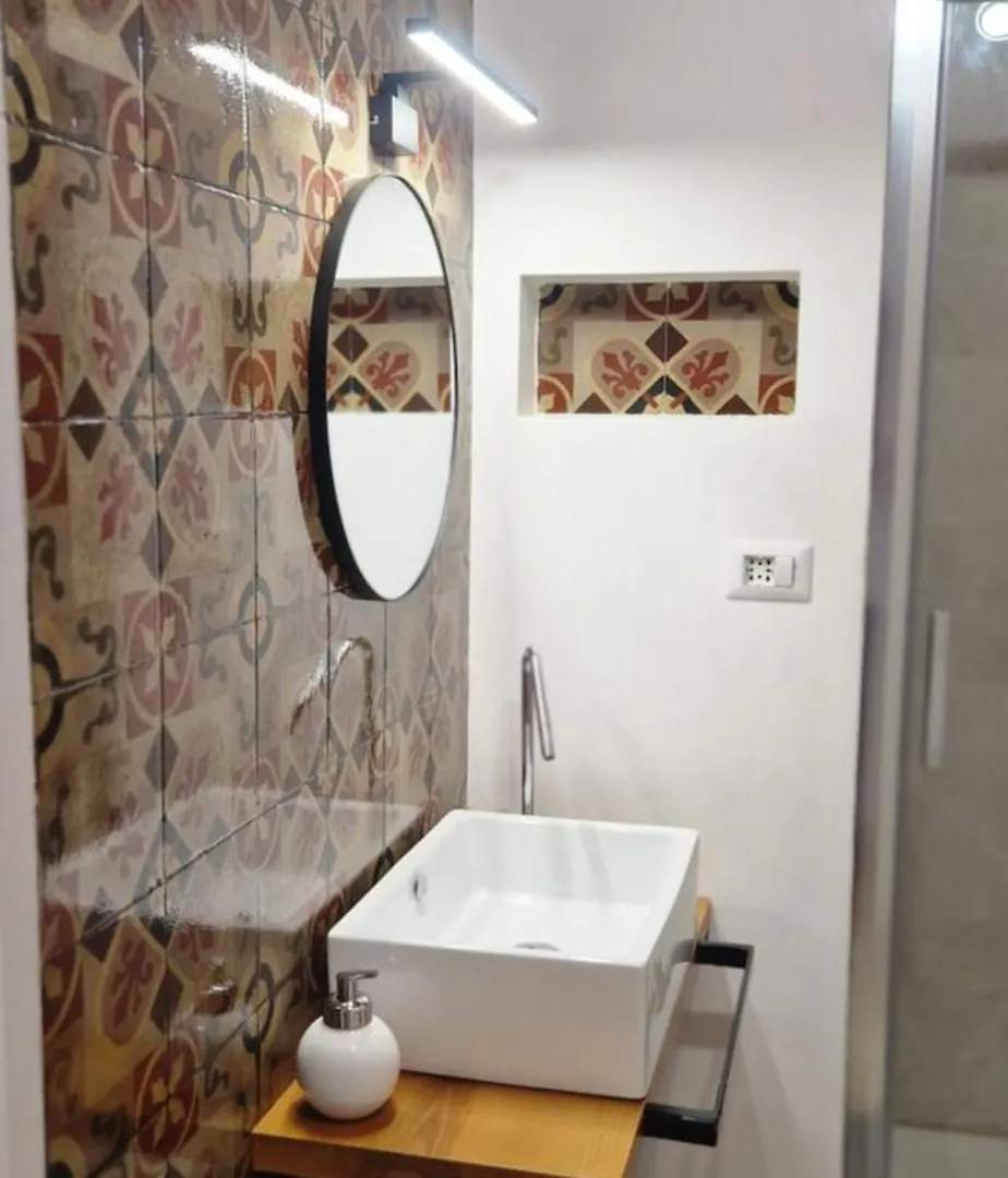 Apartment 2 Sicilie Rooms And Suite In Centro Palermo